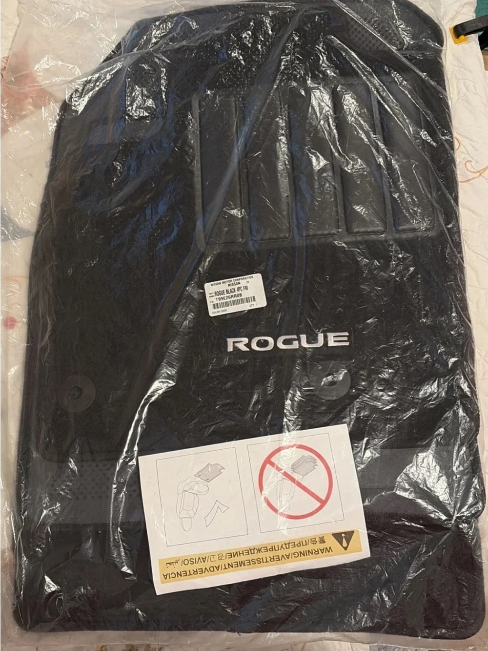 Genuine Nissan Rogue Carpet Floor Mats Black 4pc Set OEM T99E2-6RR0B 2023-2026